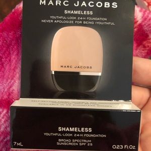 Marc Jacobs foundation mini